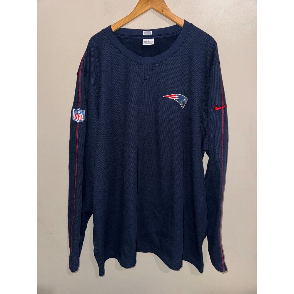 Men 4XL Nike NFL New England Patriots Team Issue Waffle Knit Crewneck Sweatshirt